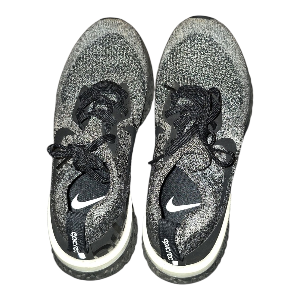 Nike Black and Gray Running Shoes - Picture 5 of 5
